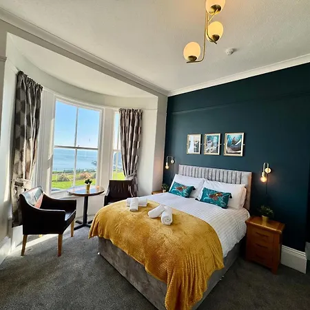 The Rockside 4* Scarborough