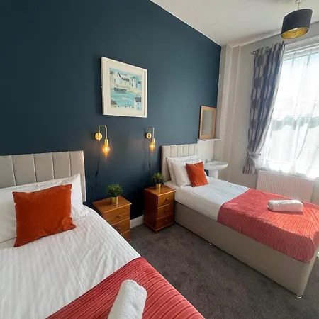 The Rockside Bed and breakfast 4*