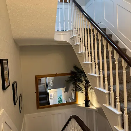 The Rockside 4*
