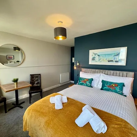 The Rockside 4* Scarborough