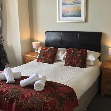 The Rockside 4*