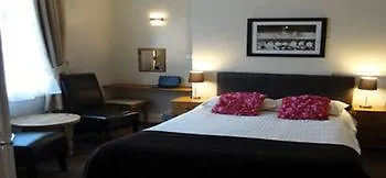 Nocleg ze śniadaniem The Rockside 4*