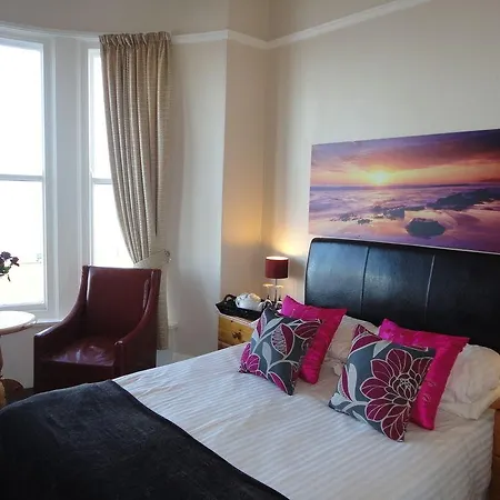 The Rockside 4*